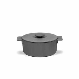 PLAT A CUISSON DIAM. 20CM. SURFACE NOIRE EN FONTE PAR SERGIO HERMAN SERAX