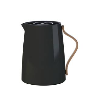 Isolierter Teeinhalt im Glas. 1,1 l. SCHWARZ EMMA STELTON