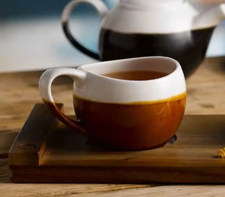 Monochrome Brown - 'Churchill' servies