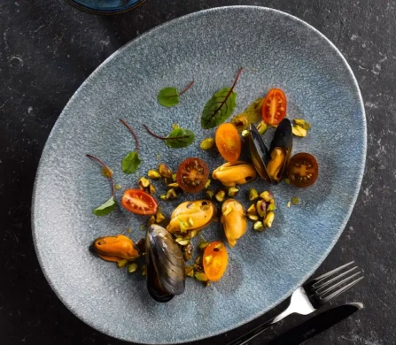 Studio Prints 'Raku' Topaz Blue 