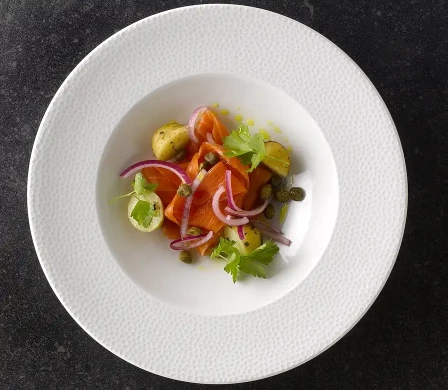 Churchill Isla White