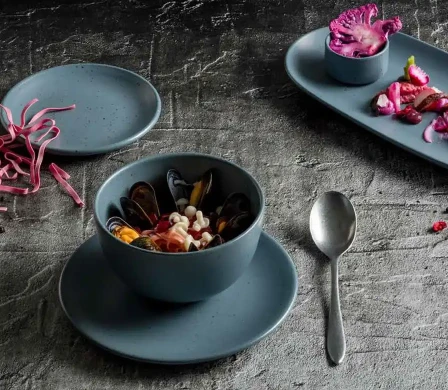 Q Authentic 'Tinto Mat Donkergrijs'