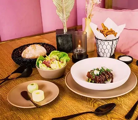 Q Authentique 'Hygge & Blossom Brown'