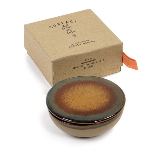 Serveerkom en deksel diam. 13cm. Rusty brown Surface by Sergio Herman Serax