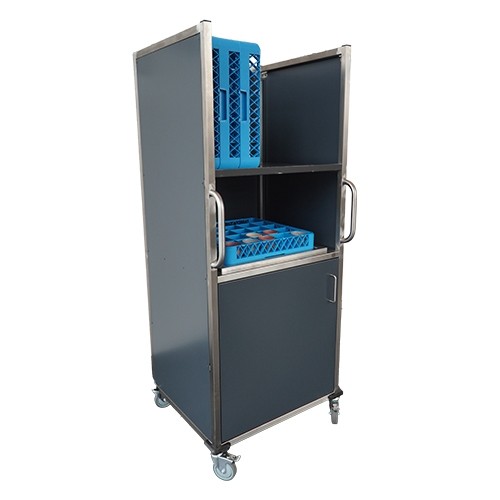 DÉLIVRANCE DU CHARIOT TASSES-MUGS PROPRES/SALES