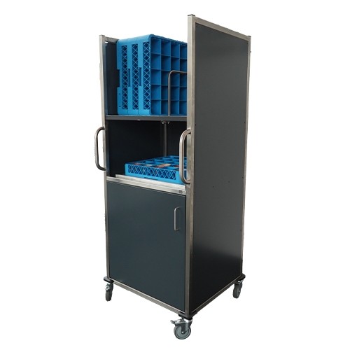 DÉLIVRANCE DU CHARIOT TASSES-MUGS PROPRES/SALES