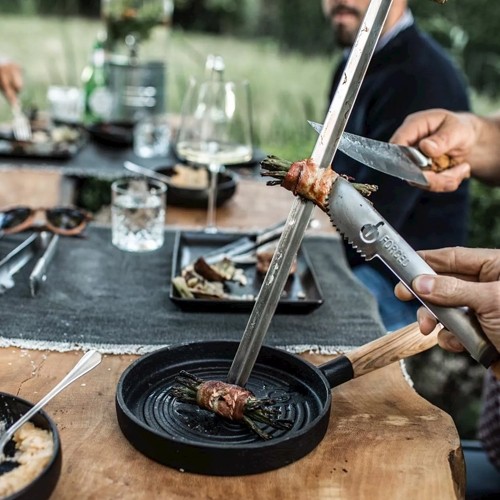 SERVIERPFANNE DURCHM. 31,5 cm. CHURRASCO AUS GUSSEISEN GESCHMIEDET