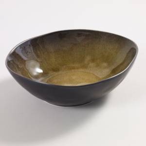 Serveerschaal ovaal afm. 20x17cm. hgt. 5,5cm. kleur groen Pure by Pascale Naessens Serax