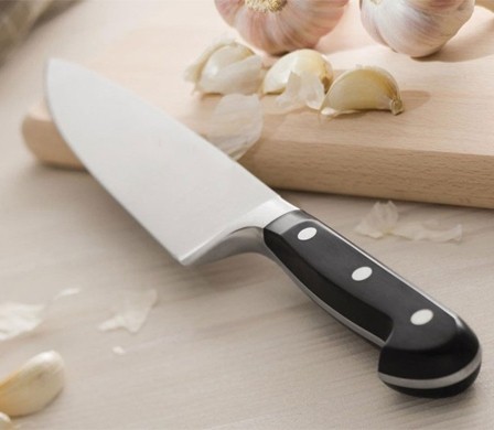 Cutting & Baking - Small-Scale Living