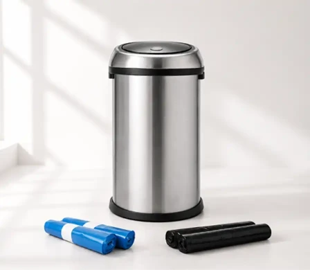 Trash cans & garbage bags