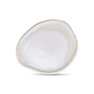 Assiette plate, dimensions : 21 x 18 cm. Nacre pure. Icon EcoMade