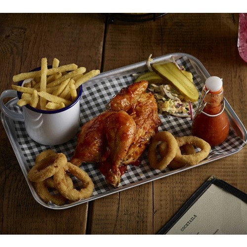 PLATEAU ALUMINIUM DIM. 31.5X21.5X2CM. (NE PAS PASSER AU LAVE-VAISSELLE, PAS POUR COUPER)